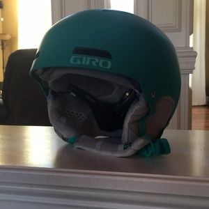 Giro Ski helmet